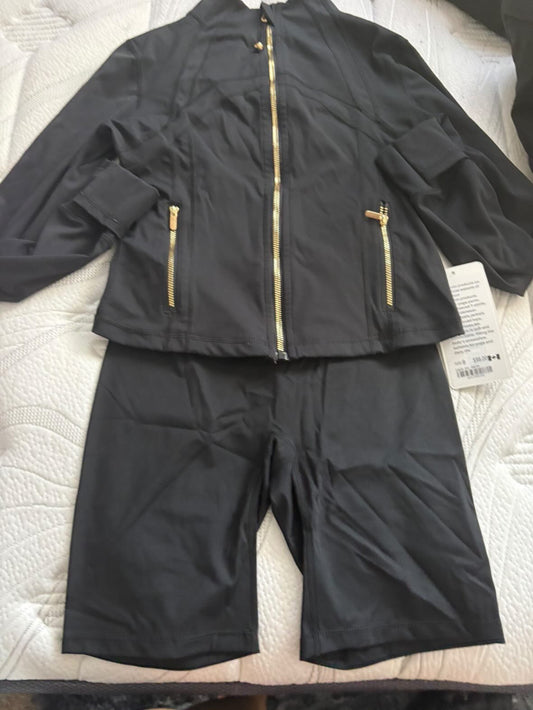 Two piece lulu gold zipper set
